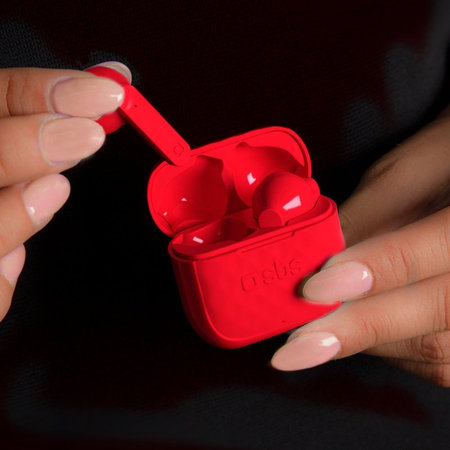 SBS - Bezdrátová sluchátka TWS Air Free s nabíjecím pouzdrem 250 mAh, červená