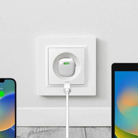 PURO - Nabíjecí Adaptér MiniPro USB-C, GaN, 20W, bílá