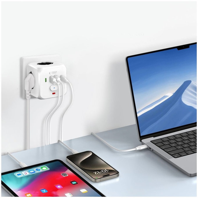 Síťová nabíječka PCL3X4 Power Socket 2 USB & 2 USB-C & 3 Socket, bílá, Tech-Protect