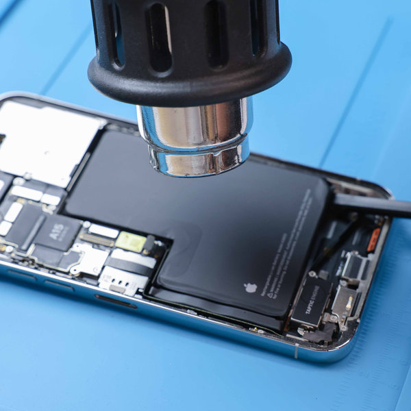 Alternativní postup pro vyjmutí baterie