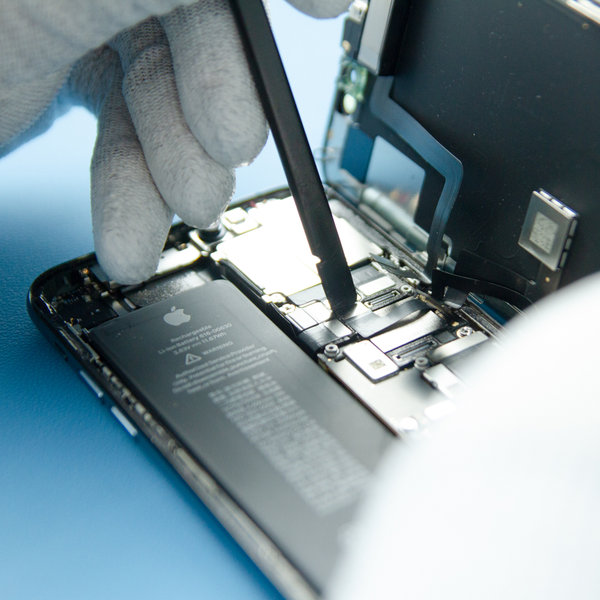 Odpojení displeje OLED + předního snímače a digilizátora