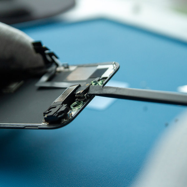 Překlopení sestavy reproduktoru