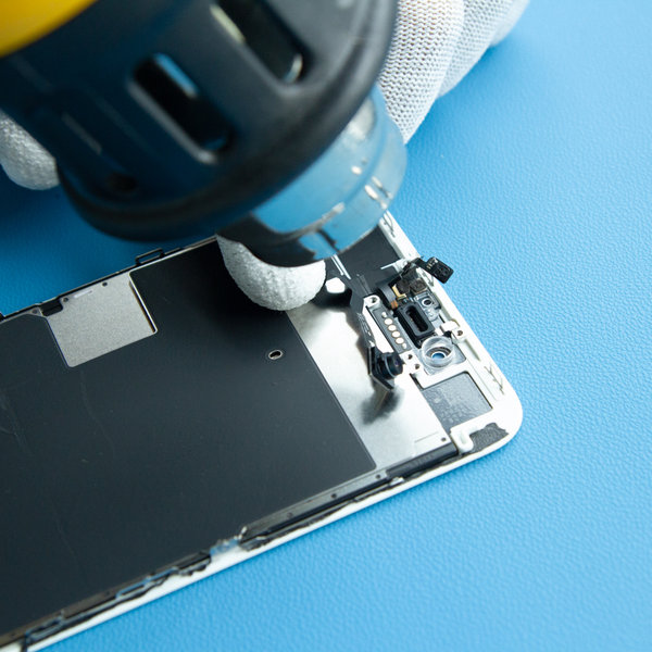 Nahřátí předního kabelu kamery a snímače