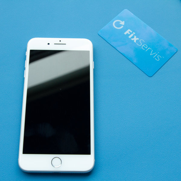 Zpětné namontování iPhone-u