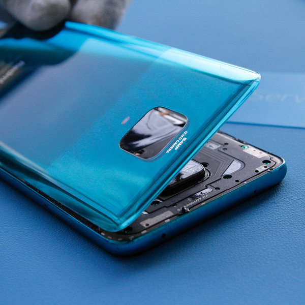 Odstranění zadního krytu