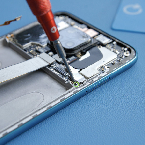 Odšroubování základní desky