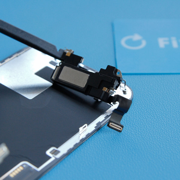 Převrácení sestavy reproduktorů