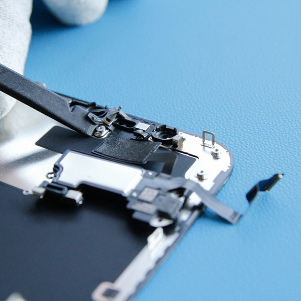 Oddělení snímače okolního světla