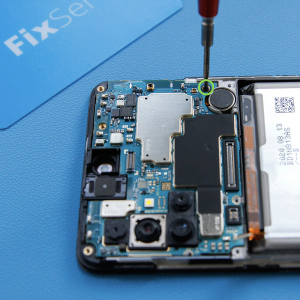 Demontáž základní desky