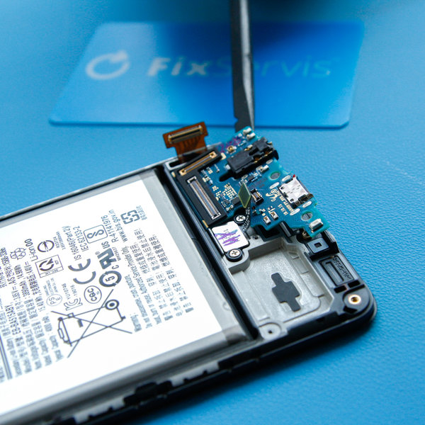 Demontáž USB desky