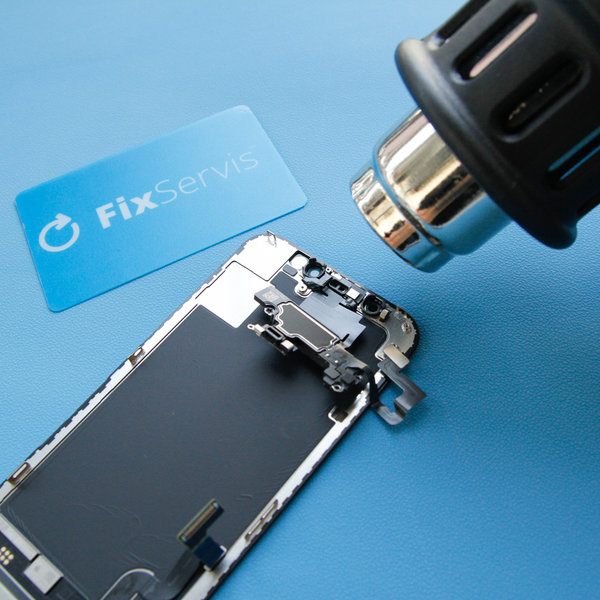 Oddělení snímače okolního světla