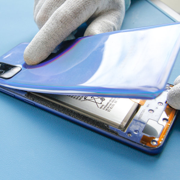 Odstranění zadního krytu