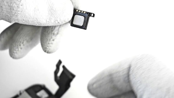 Demontáž sluchátka 3